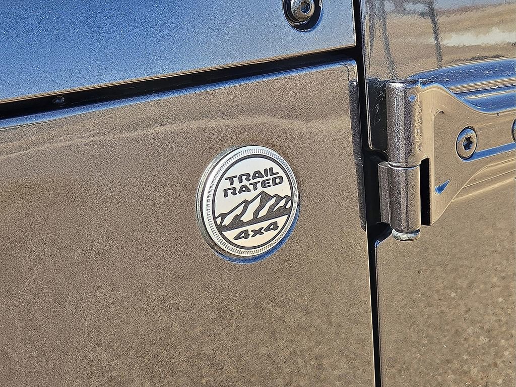 Used 2020 Jeep Gladiator Sport w/ Quick Order Package 24S image 12