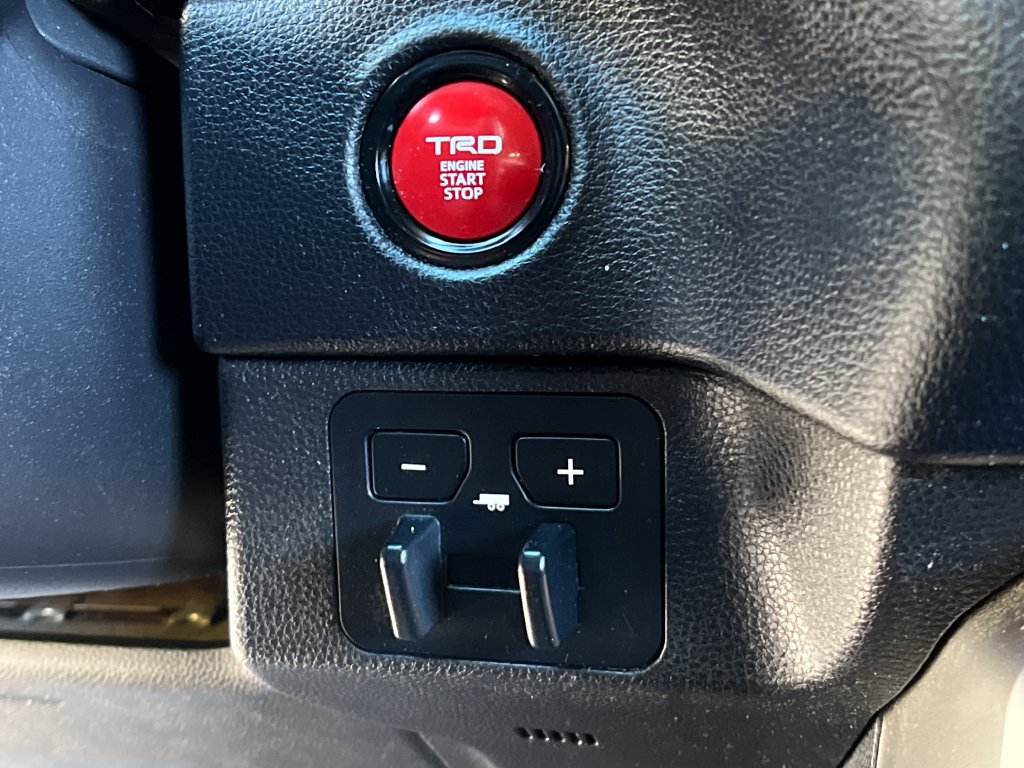 Used 2025 Toyota Tundra SR5 w/ TRD Off-Road Package AWD/4WD image 27
