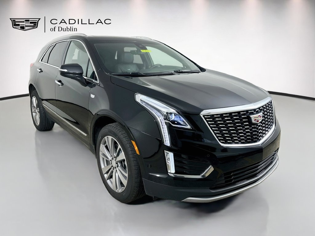 New 2026 Cadillac XT5 Premium Luxury w/ LPO, Floor Liner Package AWD/4WD image 3