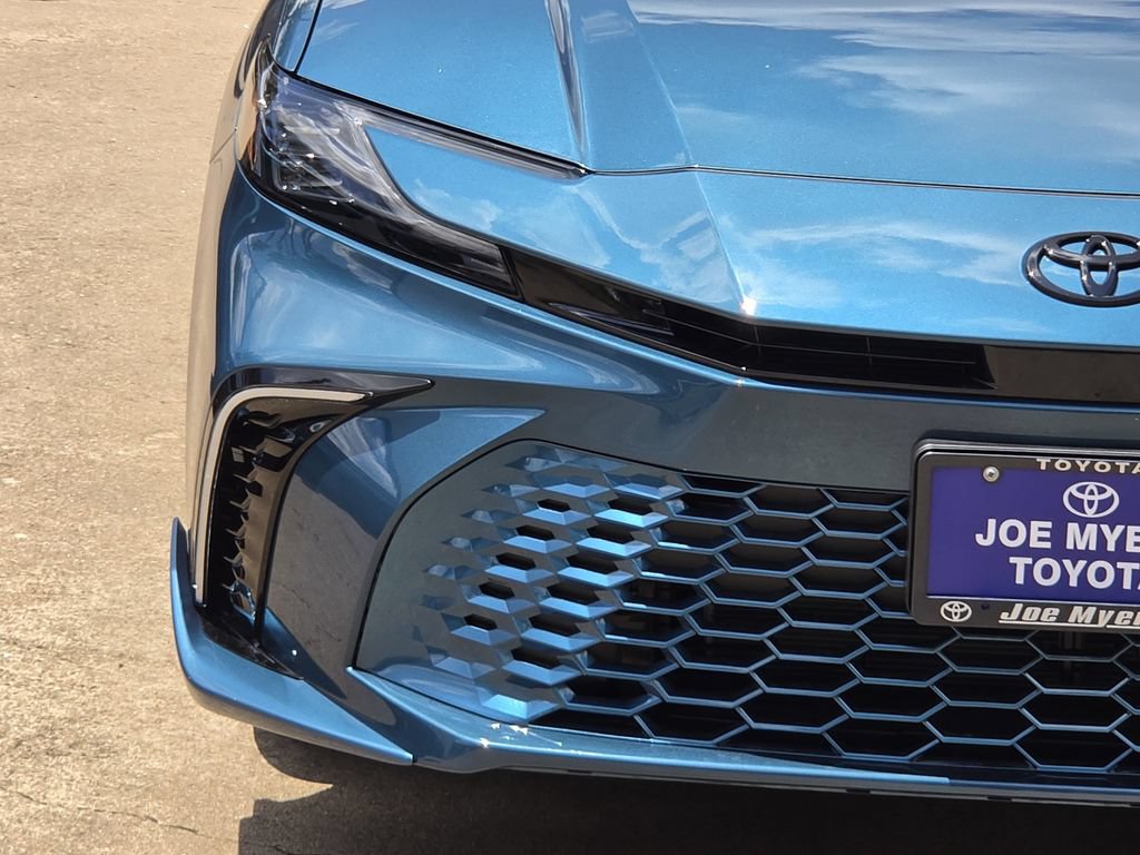 New 2026 Toyota Camry XSE FWD image 5