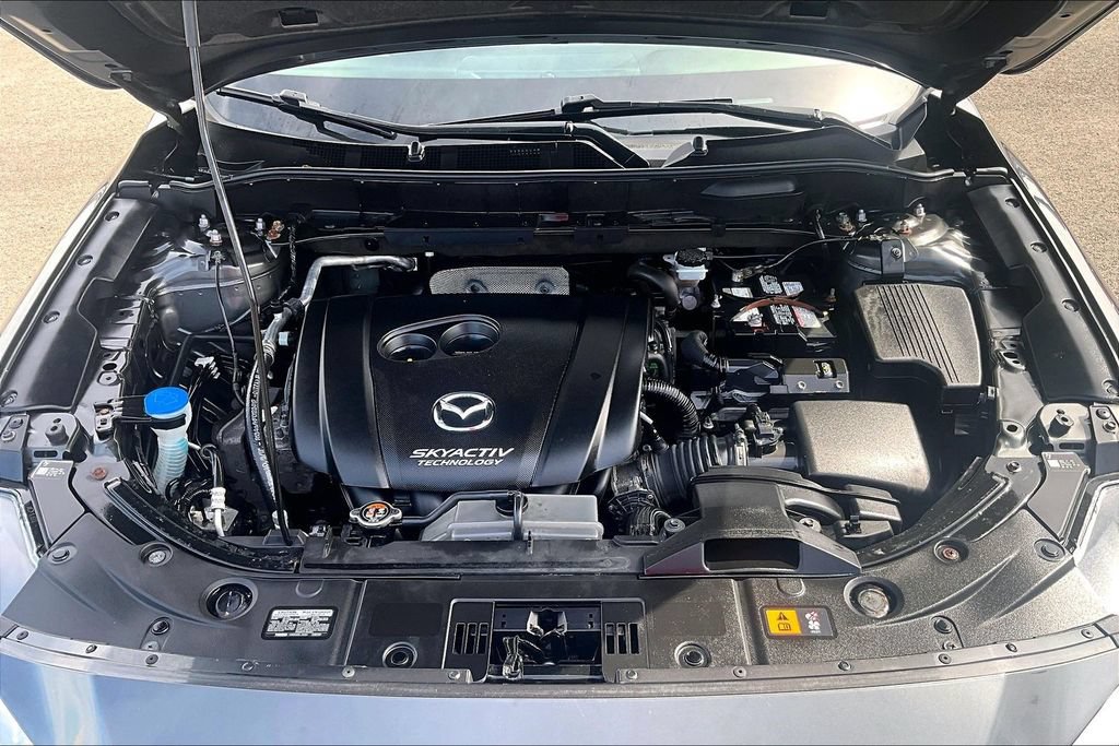 Used 2017 MAZDA CX-5 Touring w/ Preferred Equipment Package AWD/4WD image 10