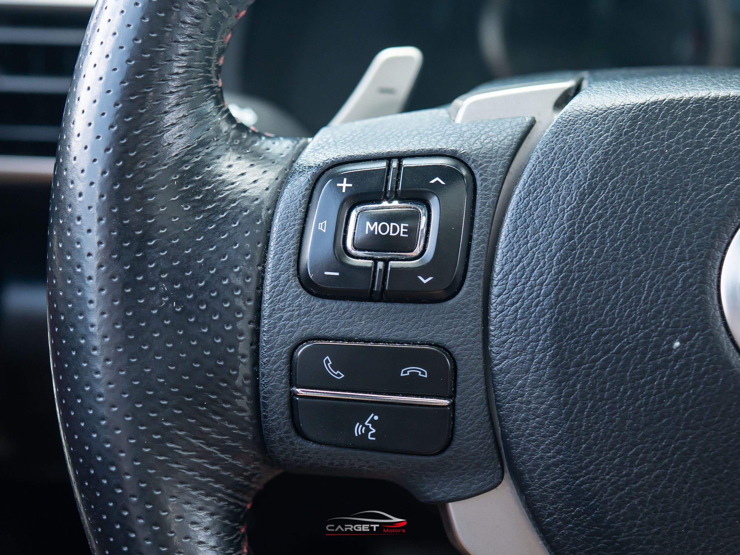 Used 2019 Lexus IS 300 F Sport w/ F Sport Package AWD/4WD image 24
