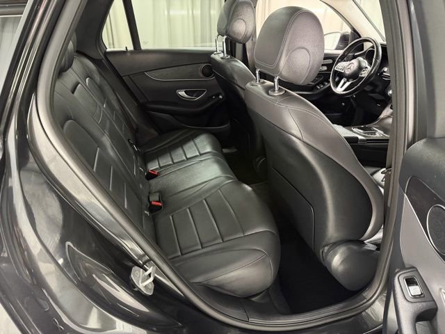Used 2021 Mercedes-Benz GLC 300 4MATIC image 8