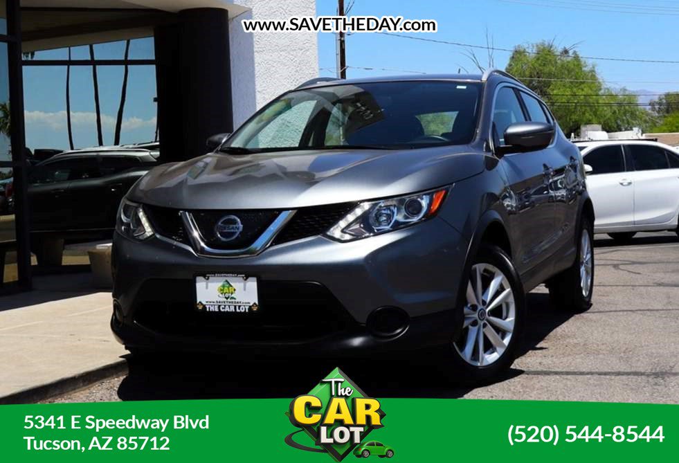 Used 2019 Nissan Rogue Sport SV FWD image 1