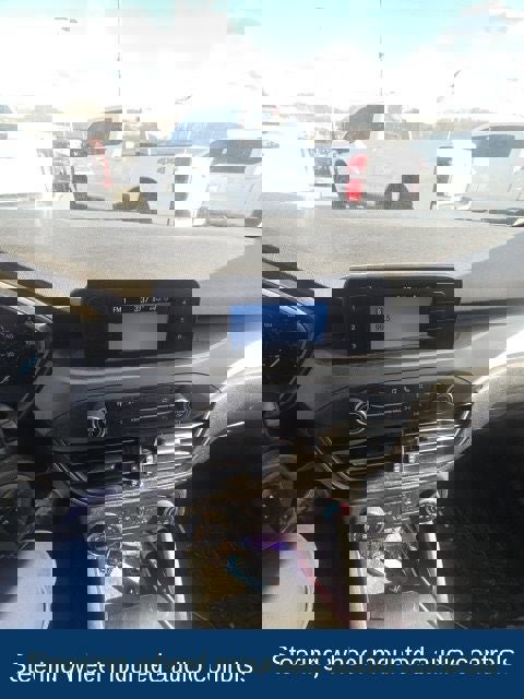 Used 2020 Ford Escape S image 11