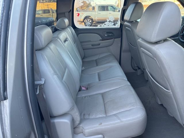 Used 2007 Chevrolet Silverado 1500 LTZ w/ EZ-Lift Tailgate Package image 19