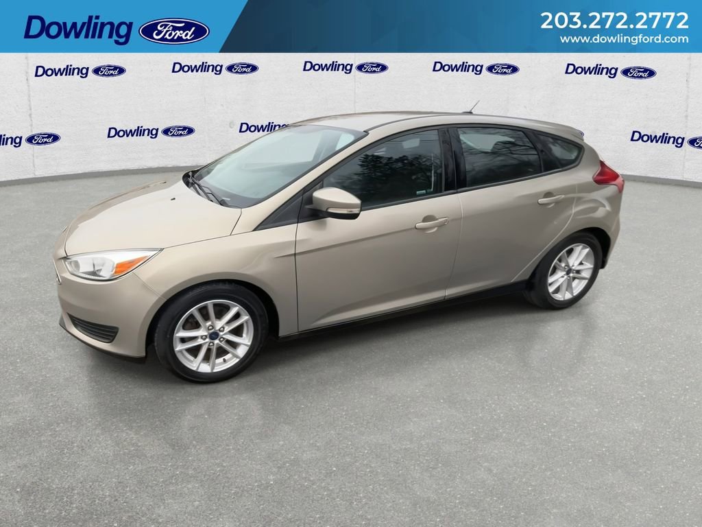 Used 2016 Ford Focus SE w/ SE Cold Weather Package image 8