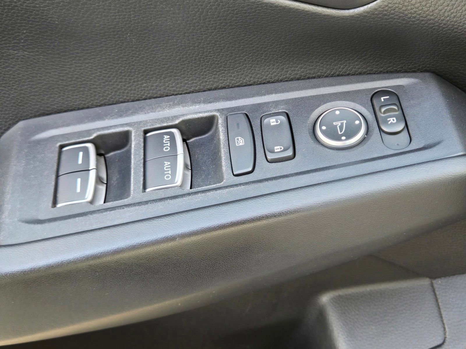Certified 2024 Honda Accord LX image 22