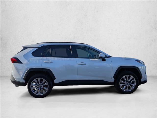 Used 2025 Toyota RAV4 XLE Premium image 4