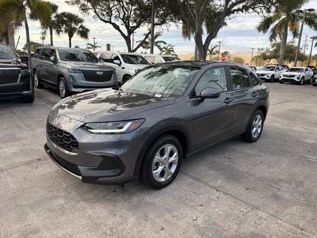 Used 2023 Honda HR-V LX image 1