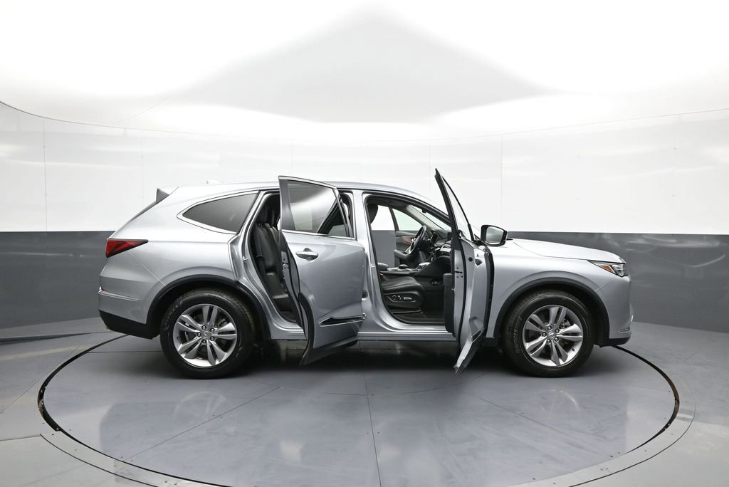 Used 2022 Acura MDX SH-AWD image 44