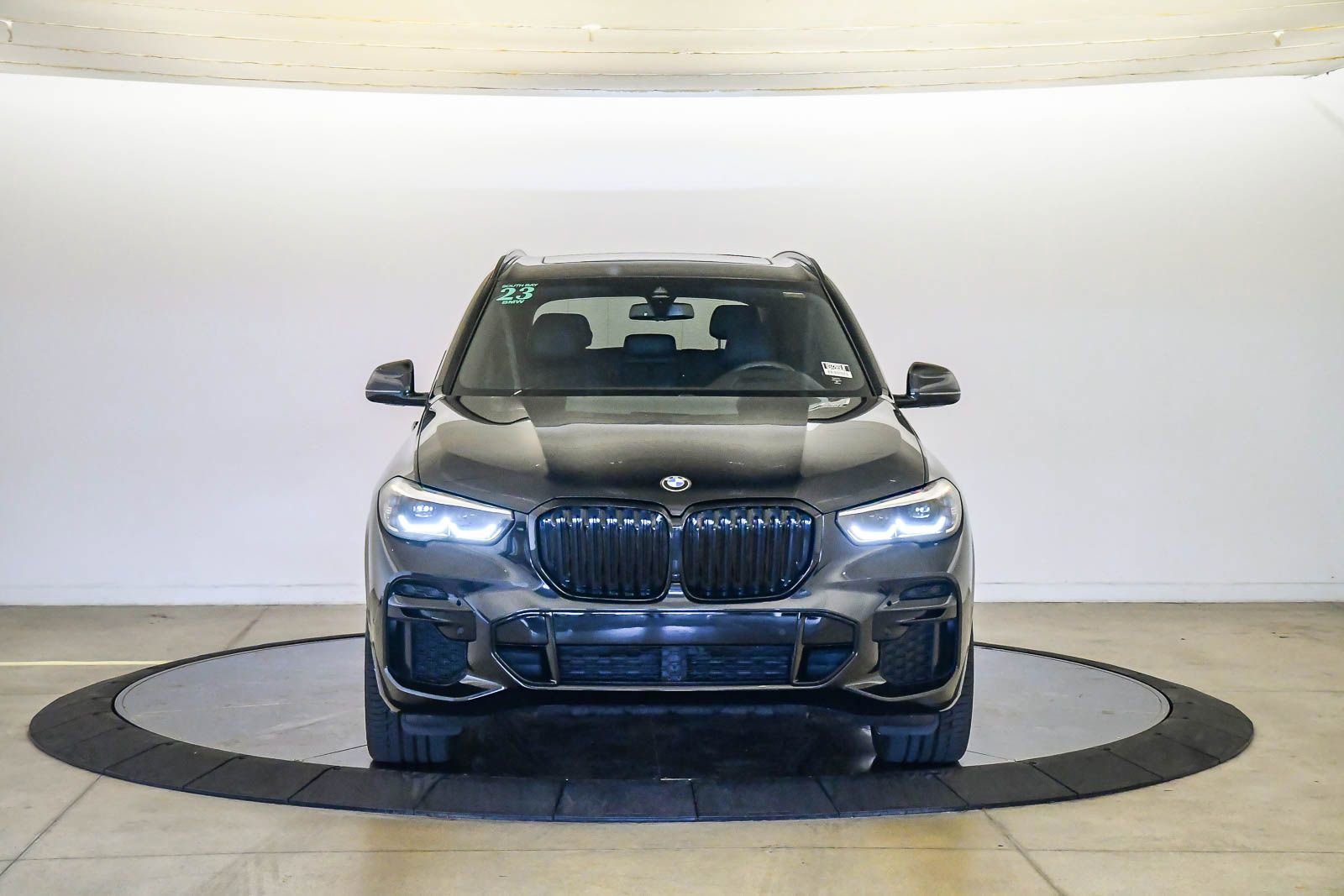 Used 2023 BMW X5 sDrive40i w/ M Sport Package image 6