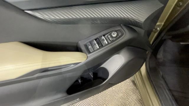 Used 2023 Subaru Ascent Premium w/ Convenience Package AWD/4WD image 17