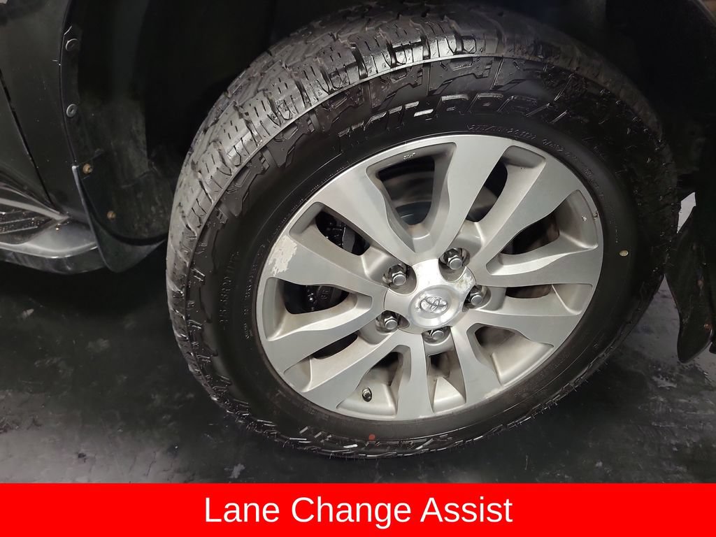 Used 2016 Toyota Sequoia Limited w/ Safety & Convenience Package AWD/4WD image 10