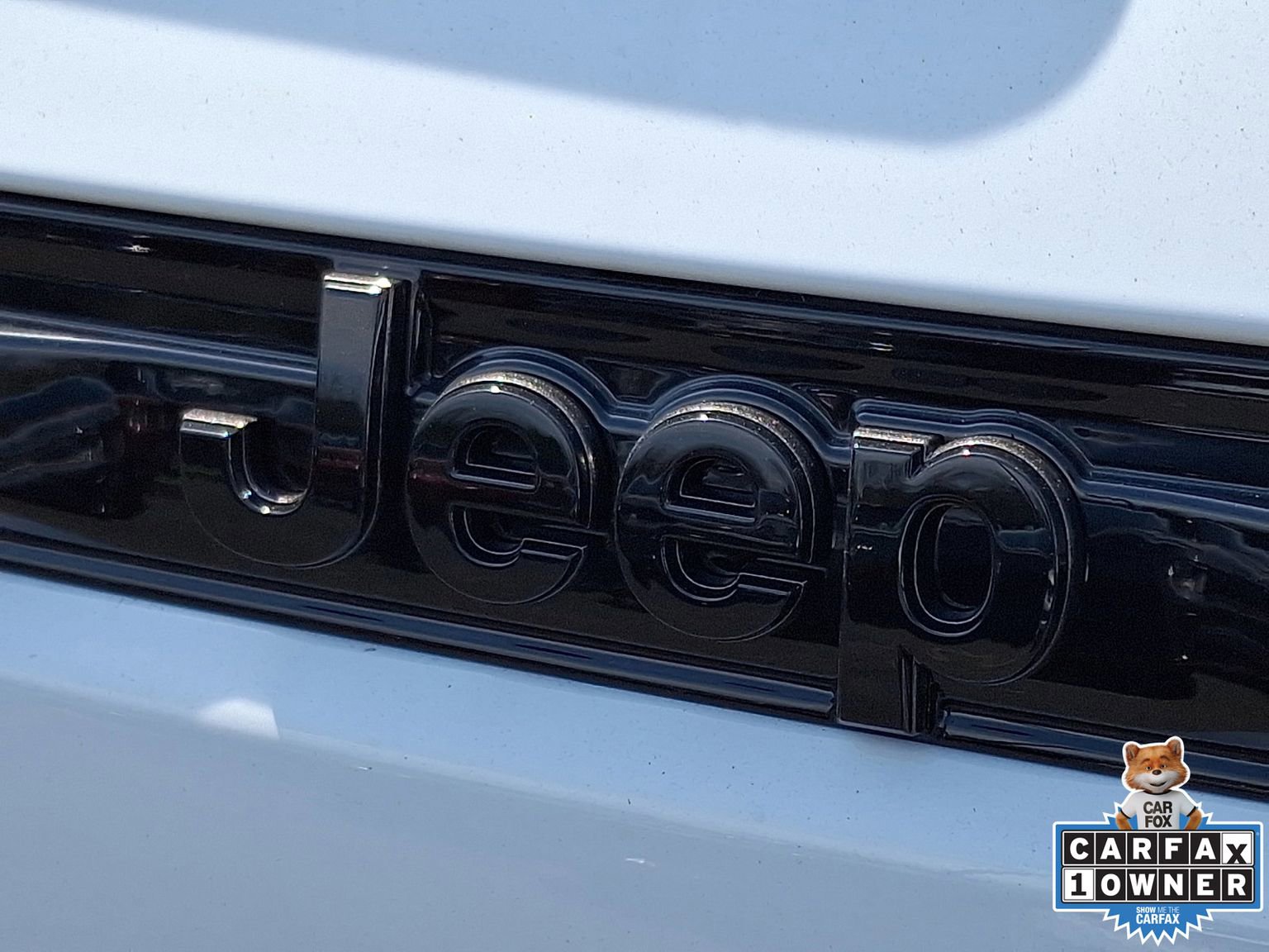 New 2026 Jeep Grand Cherokee Altitude image 13