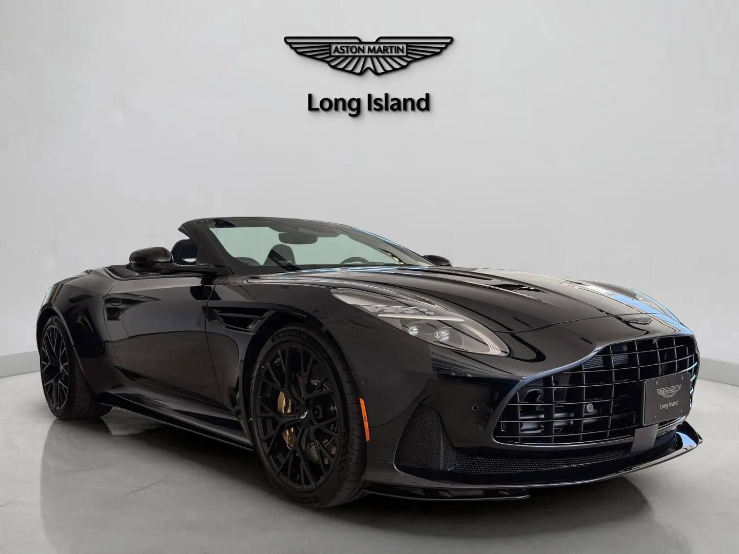 New 2026 Aston Martin DB12 Convertible RWD image 4