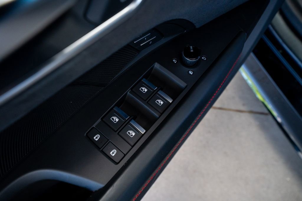 Used 2022 Audi RS e-tron GT w/ Year 1 Package image 32