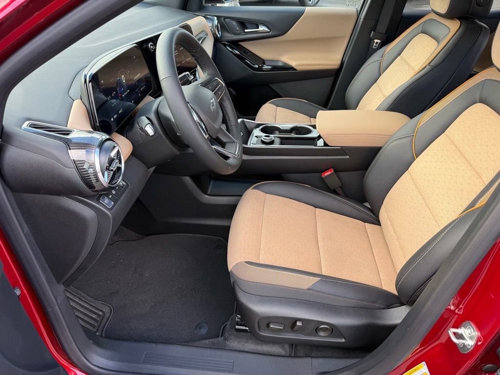 New 2026 Chevrolet Equinox ACTIV w/ Convenience Package III image 5