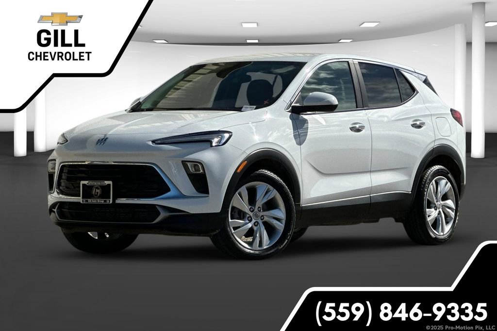 Used 2024 Buick Encore GX Preferred FWD image 1