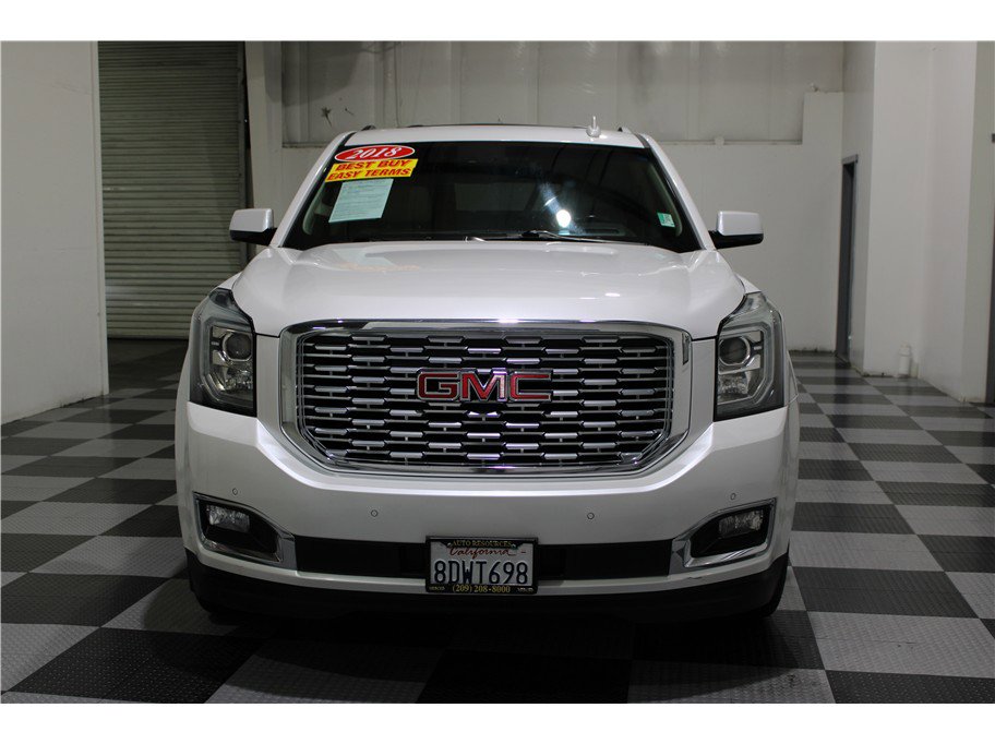 Used 2018 GMC Yukon XL Denali w/ Denali Ultimate Package image 2