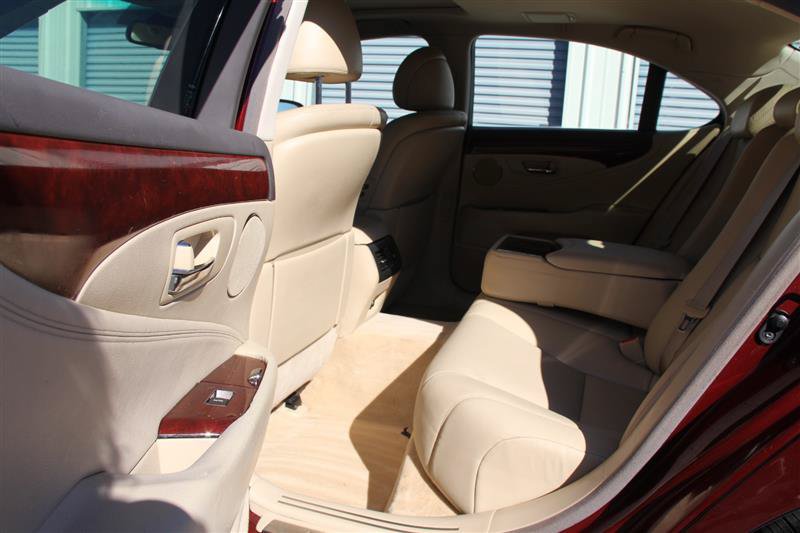 Used 2007 Lexus LS 460 RWD image 23