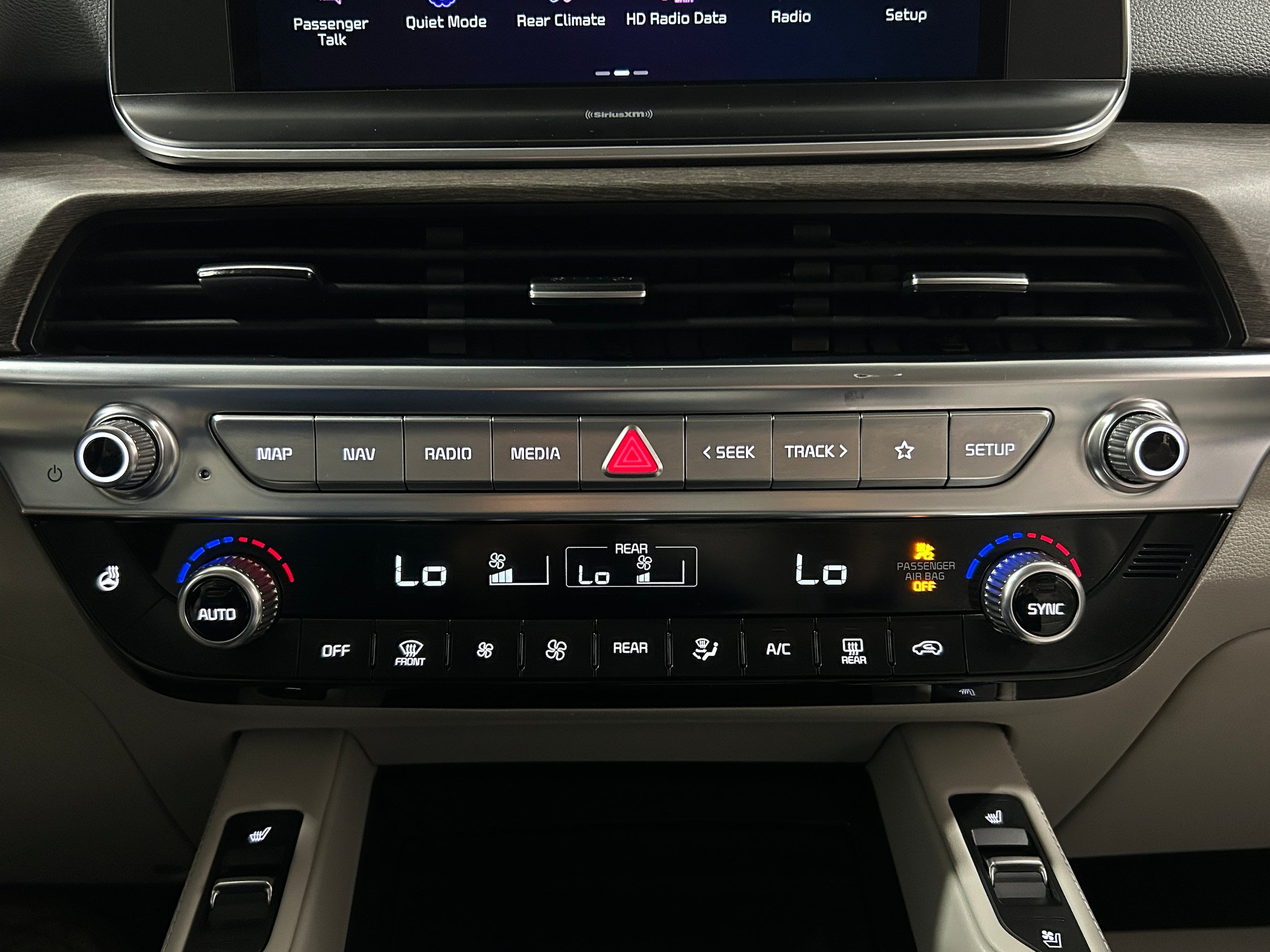 Used 2022 Kia Telluride EX w/ EX Premium Package AWD/4WD image 9