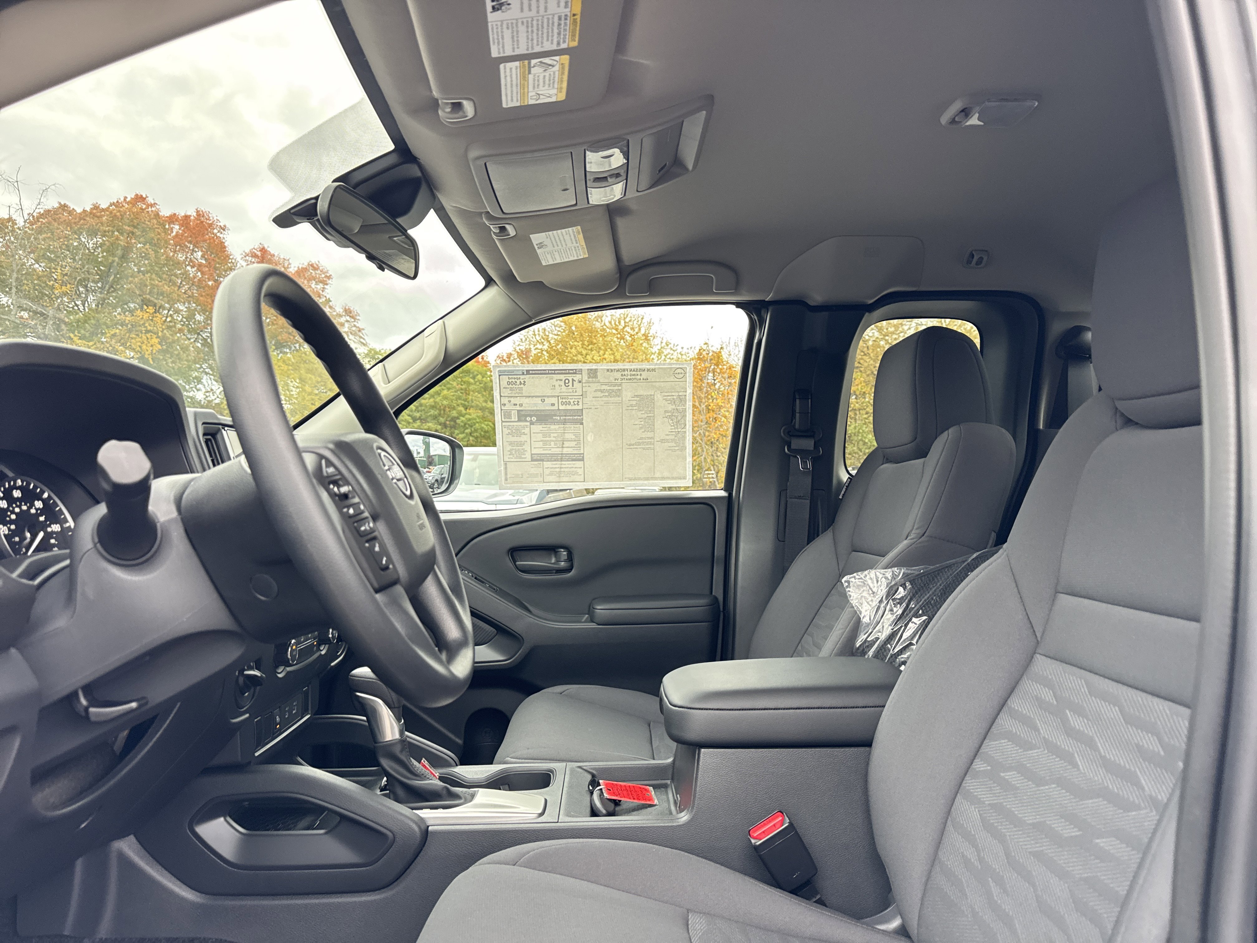 New 2026 Nissan Frontier S image 11