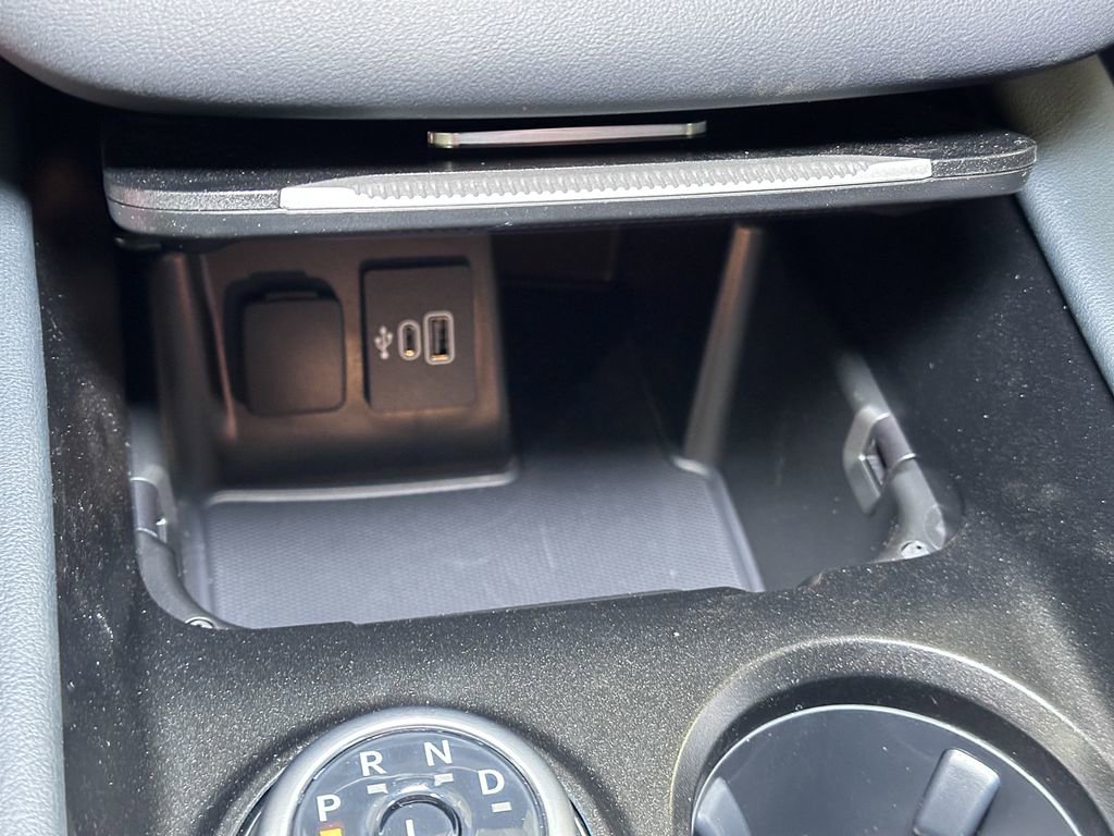 New 2025 Ford Explorer ST-Line w/ ST-Line Street Pack image 30