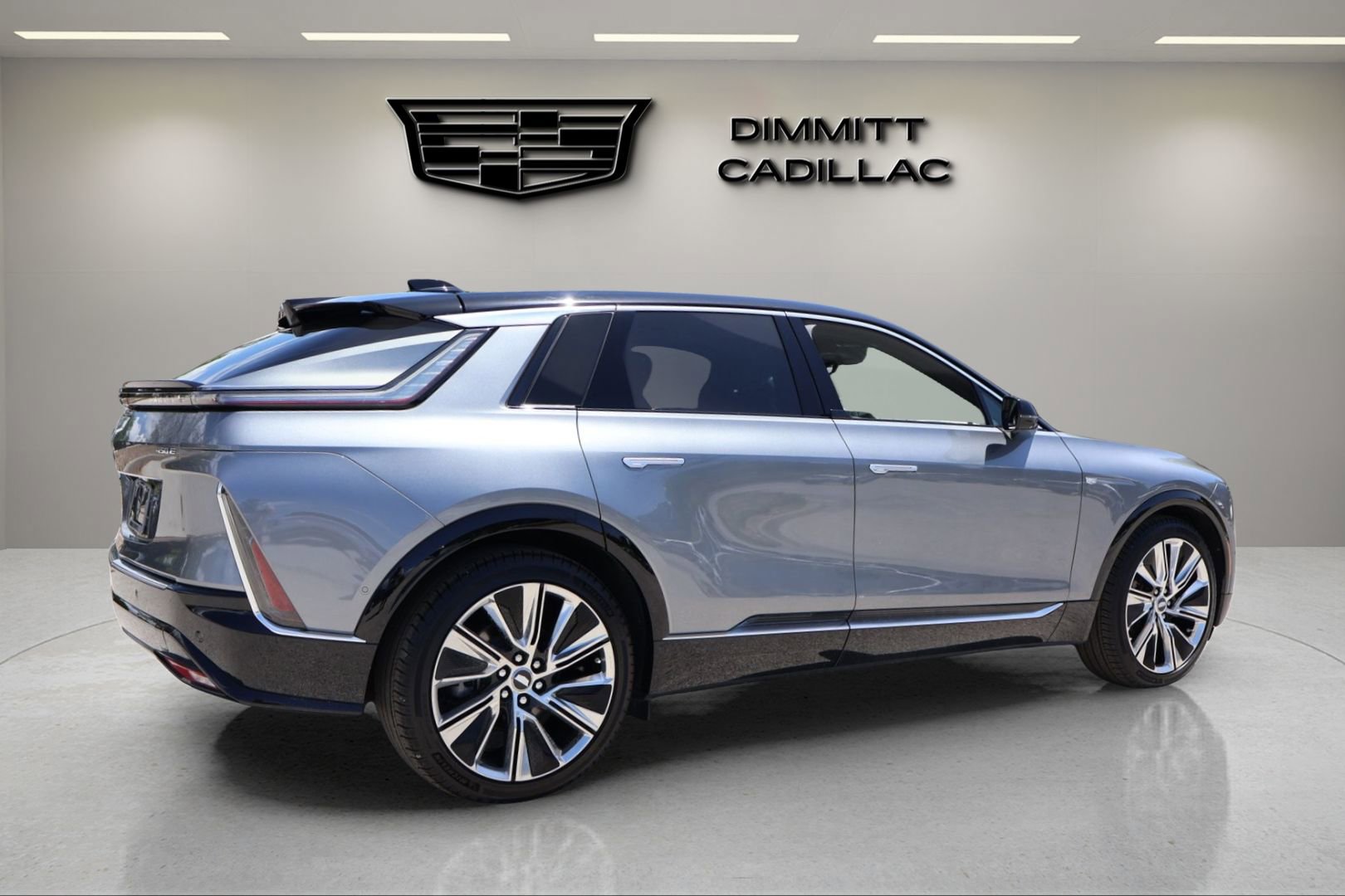 Certified 2023 Cadillac Lyriq 2WD image 5