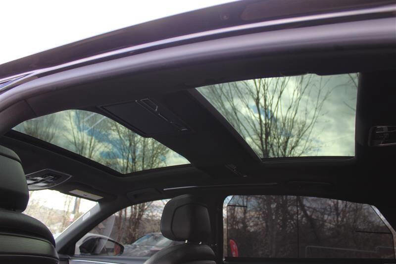 Used 2022 Audi A8 L 3.0T AWD/4WD image 31