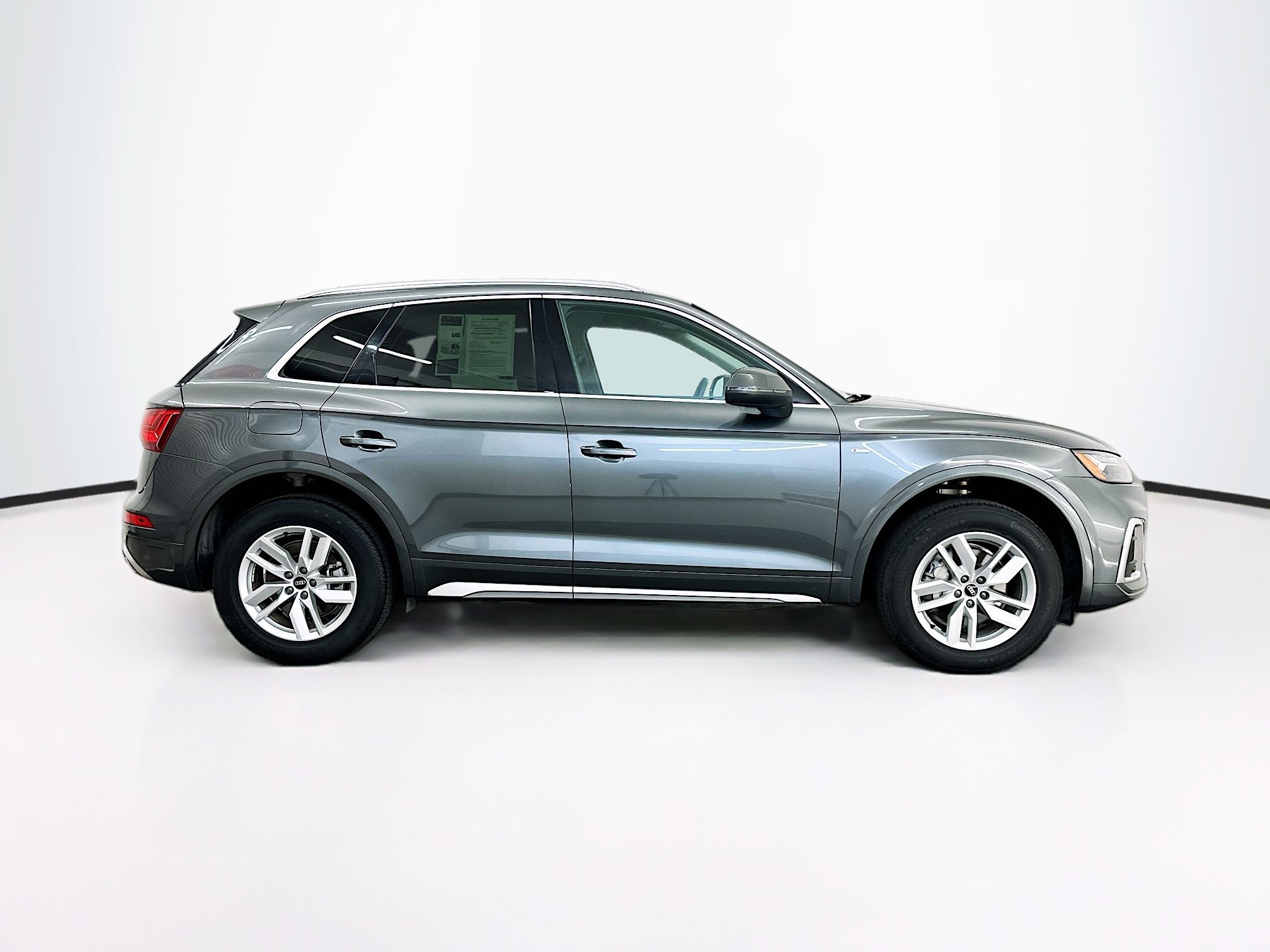Used 2023 Audi Q5 2.0T Premium w/ Convenience Package AWD/4WD image 10