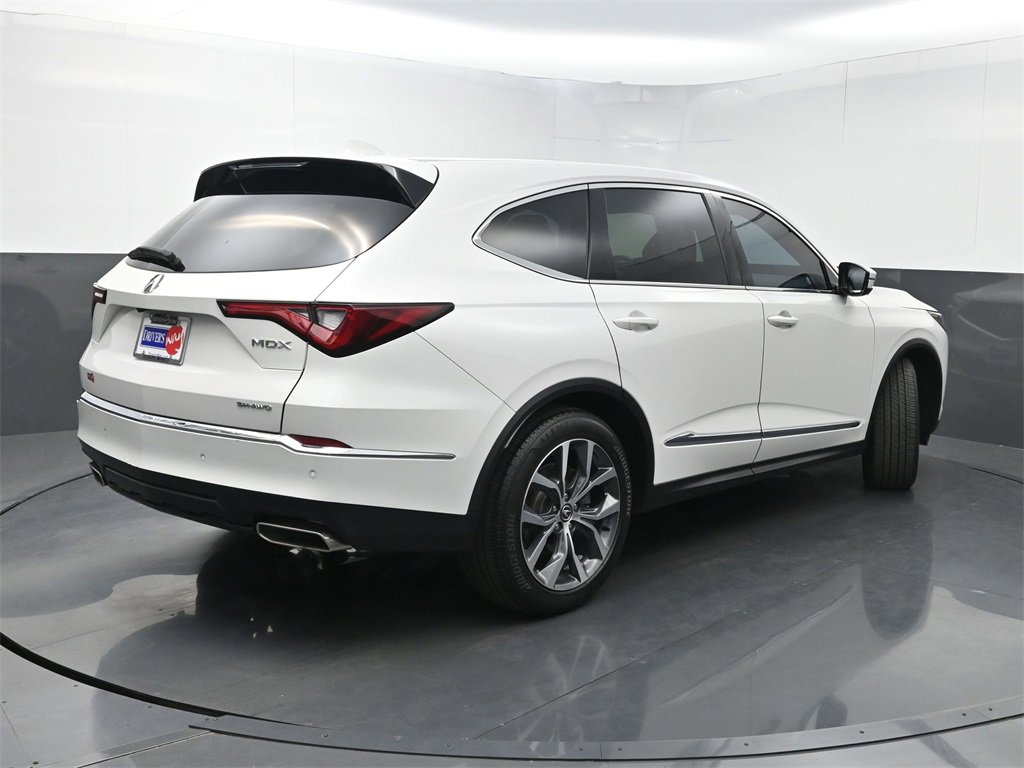 Used 2023 Acura MDX SH-AWD w/ Technology Package image 30