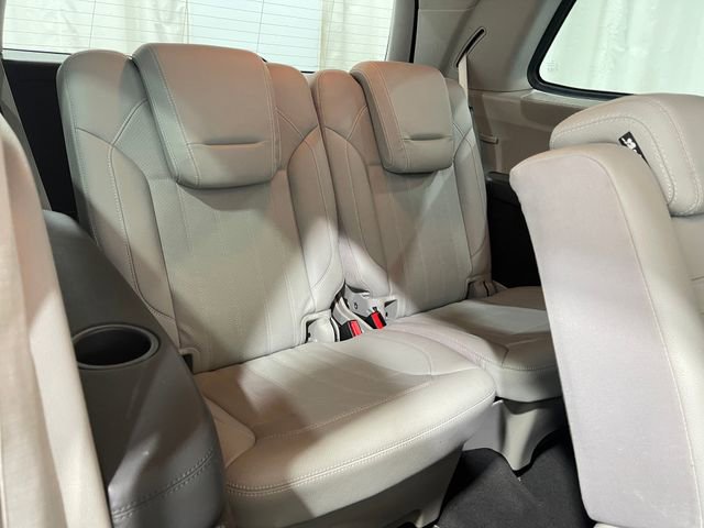 Used 2016 Mercedes-Benz GL 450 4MATIC image 33