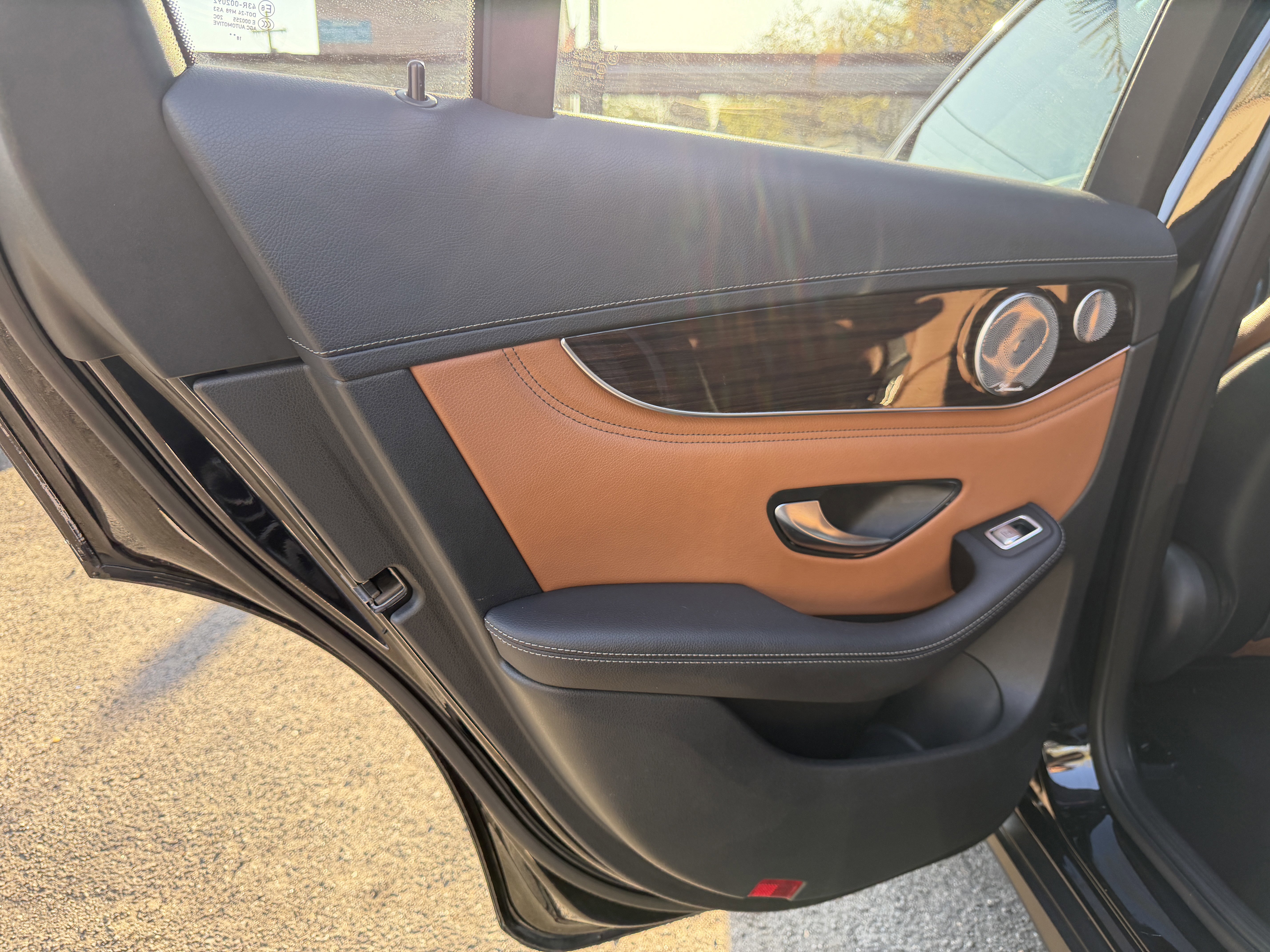 Used 2019 Mercedes-Benz GLC 43 AMG 4MATIC w/ Parking Assistance Package image 38