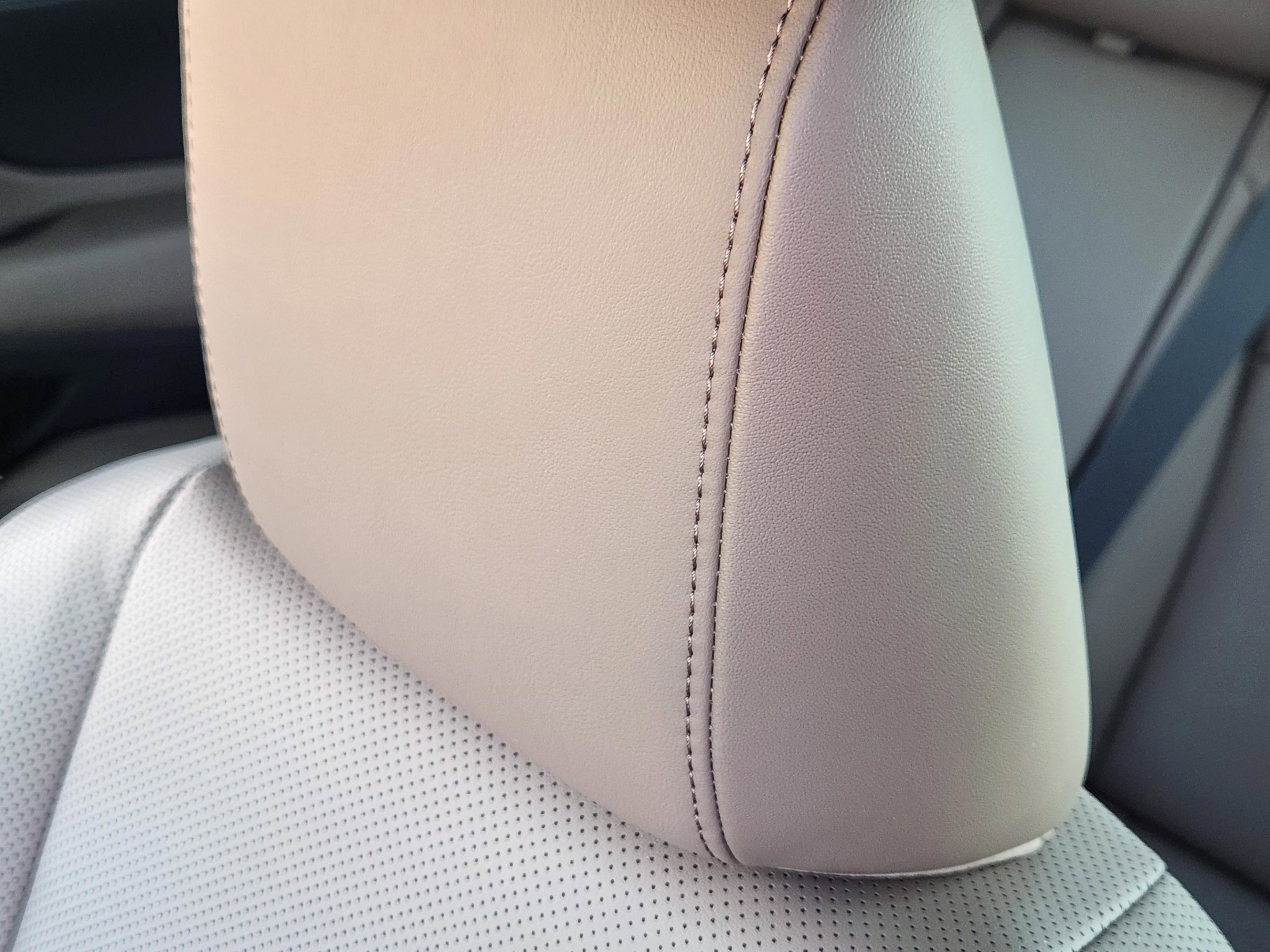 New 2025 Lexus ES 350 w/ Premium Package image 11