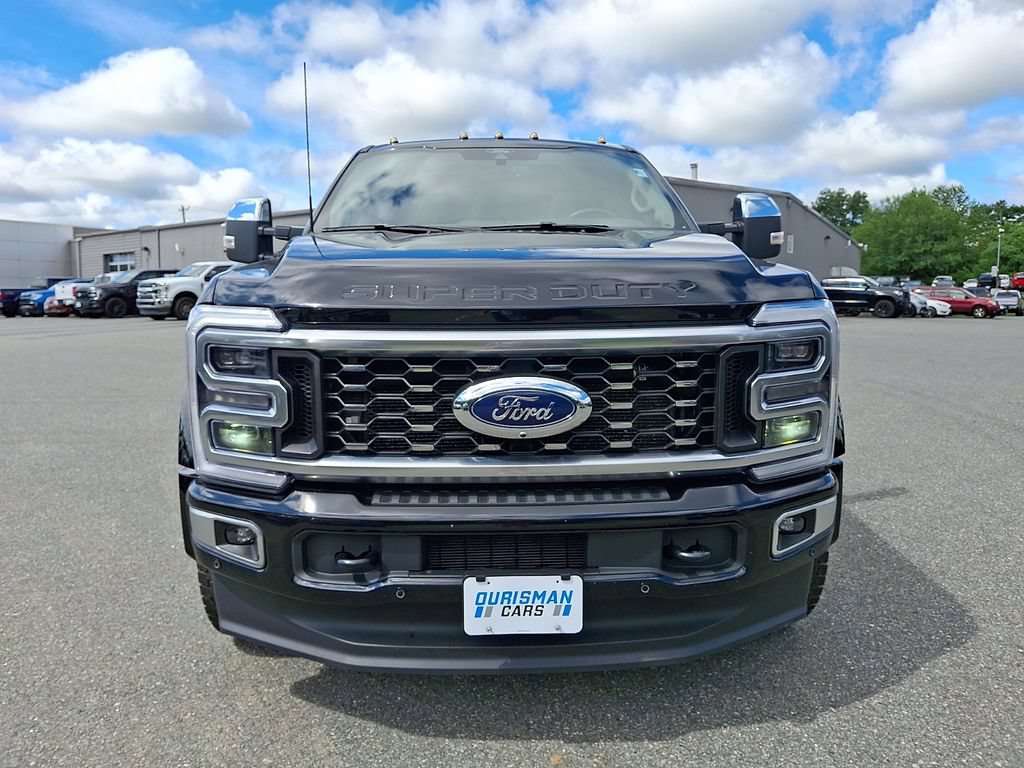 Used 2026 Ford F450 Platinum w/ Platinum Plus Package AWD/4WD image 2