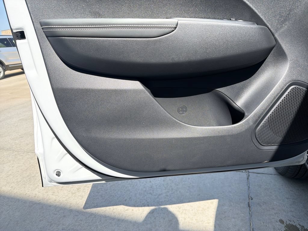 New 2026 Hyundai Venue SEL FWD image 13