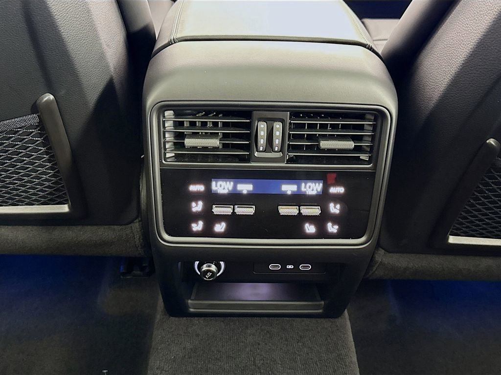 Certified 2026 Porsche Cayenne S AWD/4WD image 29