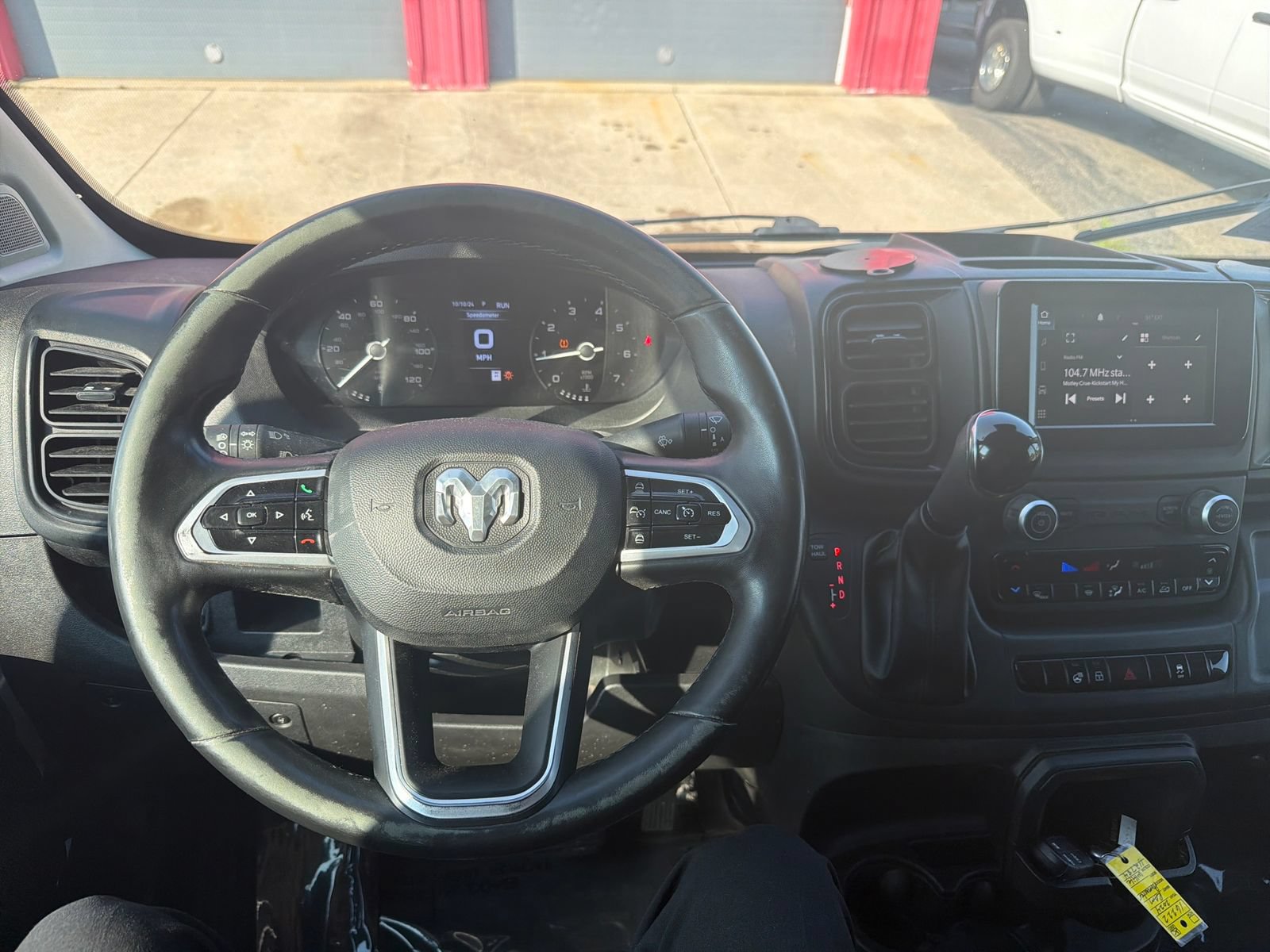 Used 2024 RAM ProMaster 2500 w/ Cold Weather Group FWD image 15