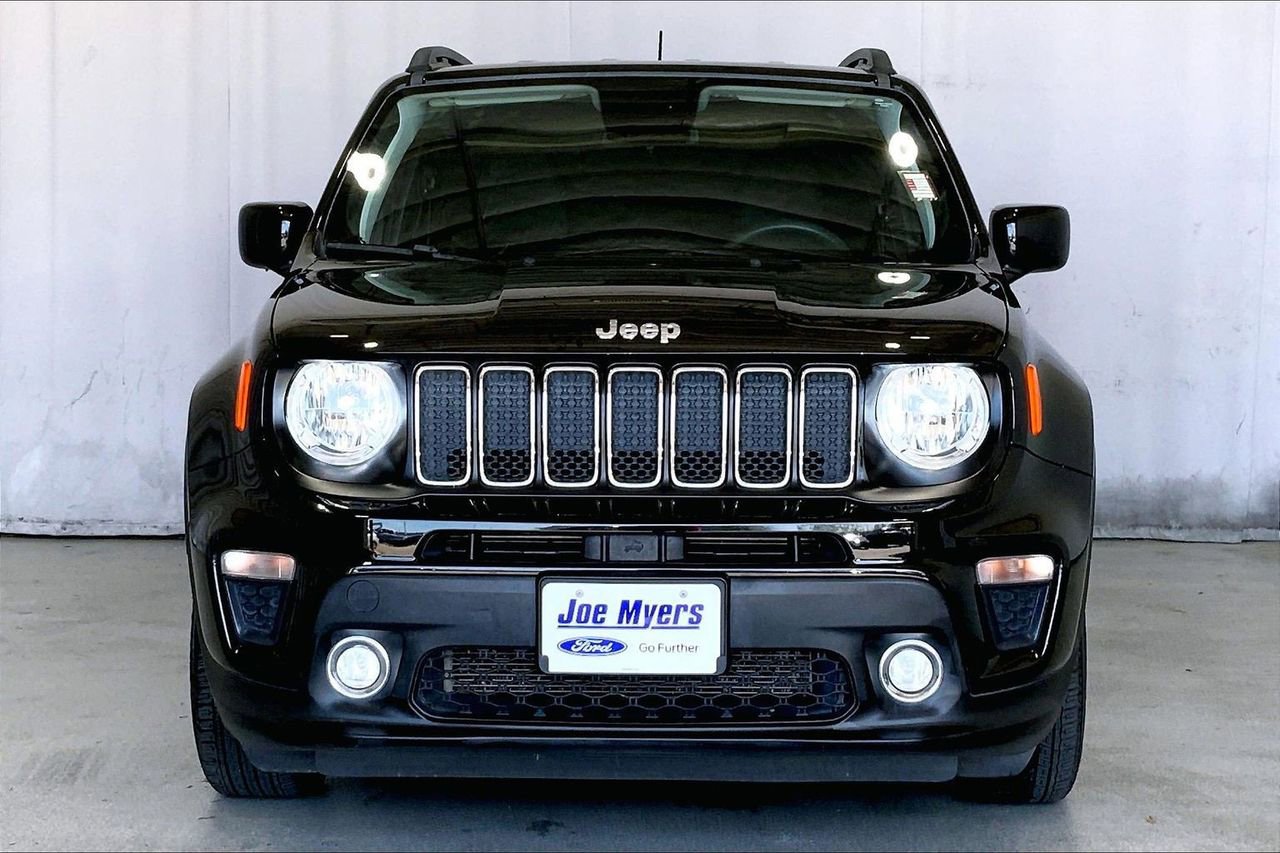 Used 2020 Jeep Renegade Latitude image 2