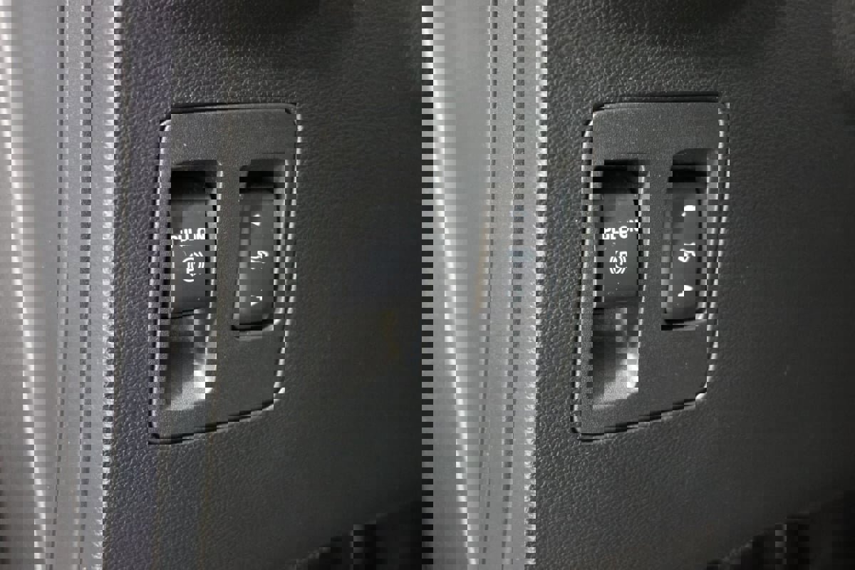 Used 2020 Ford F150 Raptor w/ Equipment Group 802A Luxury AWD/4WD image 26