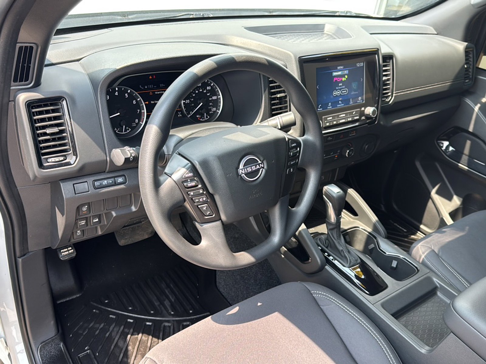 Used 2023 Nissan Frontier SV w/ Midnight Edition Package AWD/4WD image 10