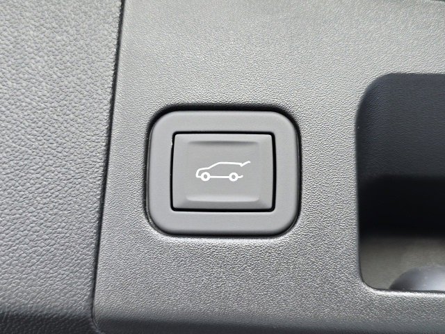 New 2025 Cadillac XT5 Luxury w/ LPO, Floor Liner Package image 31