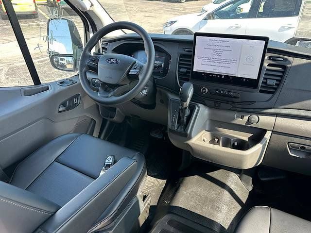 New 2026 Ford Transit 250 148 Medium Roof w/ Load Area Protection Package RWD image 14