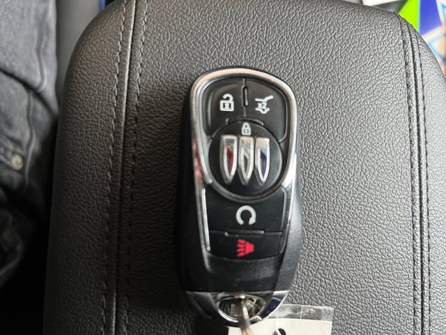 Used 2025 Buick Encore GX Sport Touring w/ Comfort Package AWD/4WD image 23