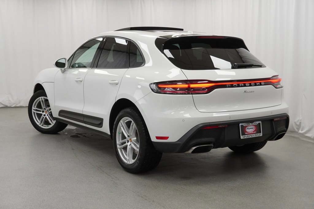 Used 2023 Porsche Macan image 14