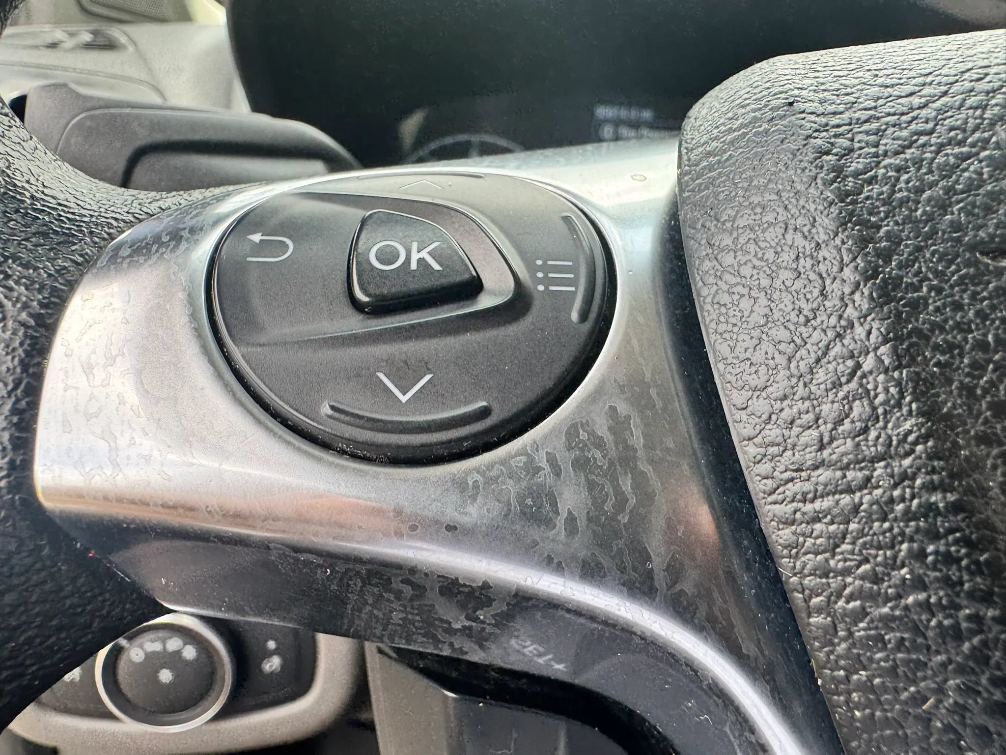 Used 2020 Ford Transit Connect XL FWD image 16