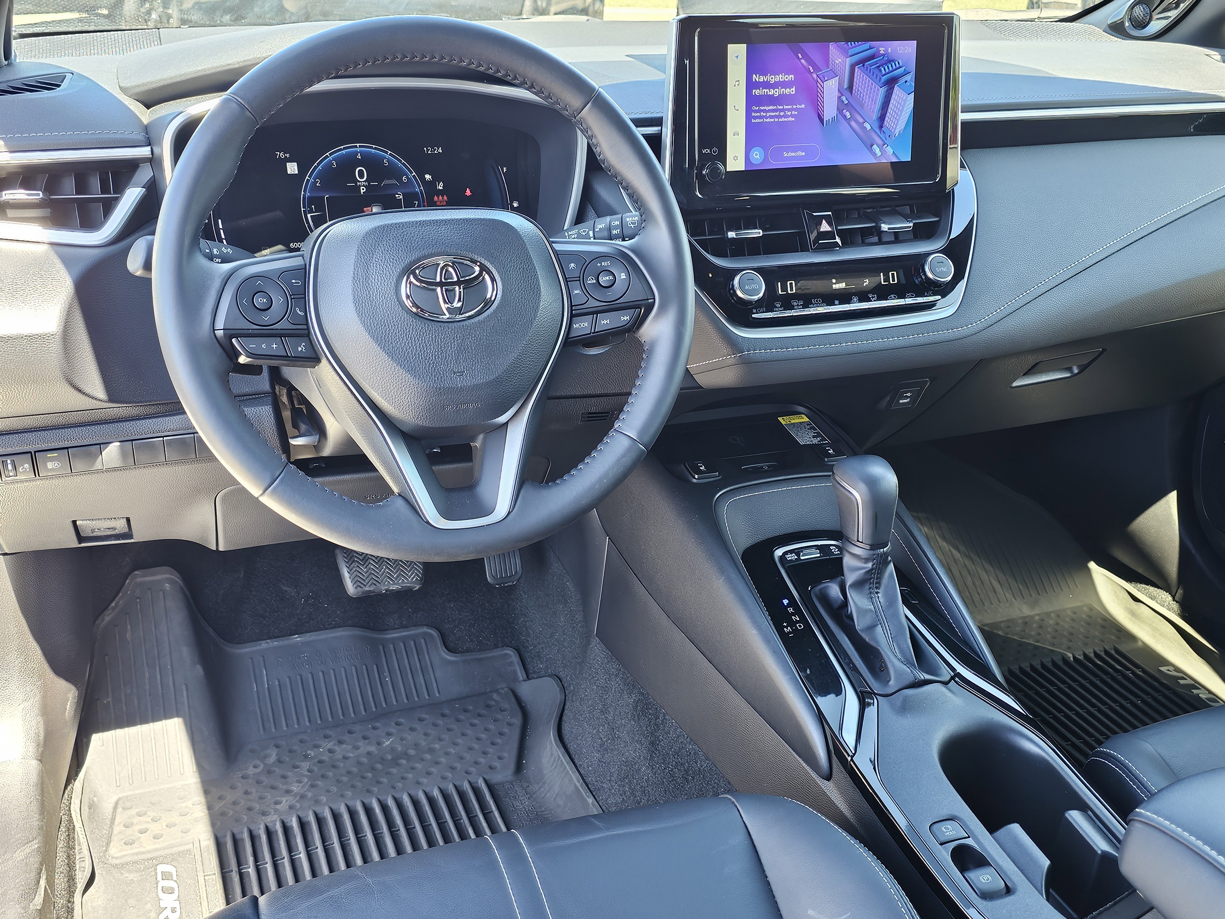 Used 2023 Toyota Corolla XSE FWD image 33
