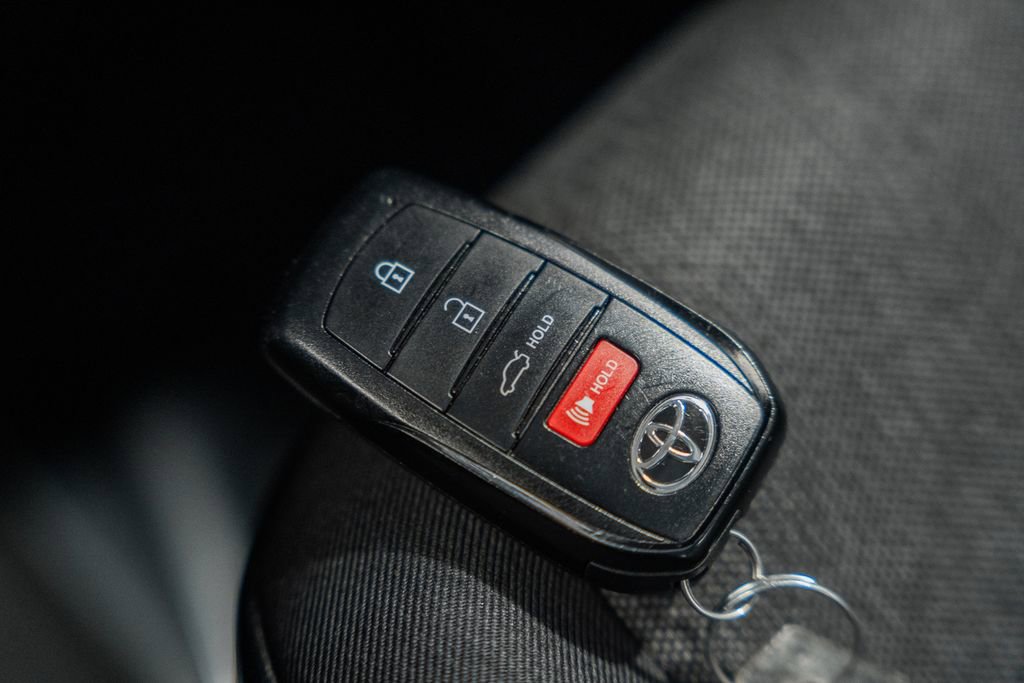 Used 2025 Toyota Camry LE image 37