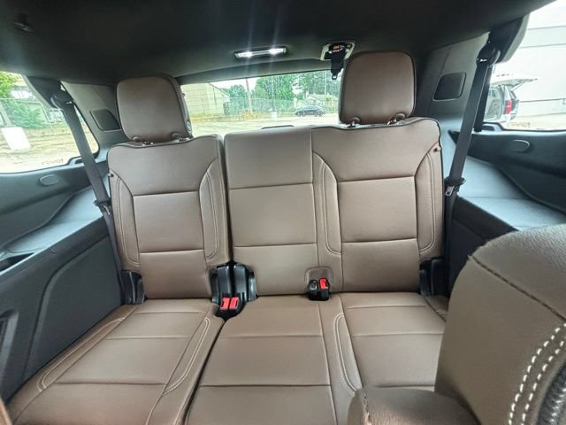 New 2026 Chevrolet Tahoe High Country w/ Sun And Tow Package AWD/4WD image 26